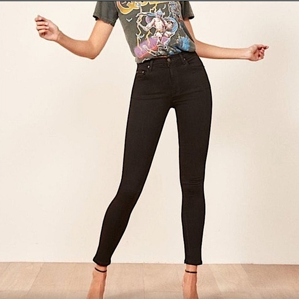 REFORMATION | black denim skinny jeans ✨